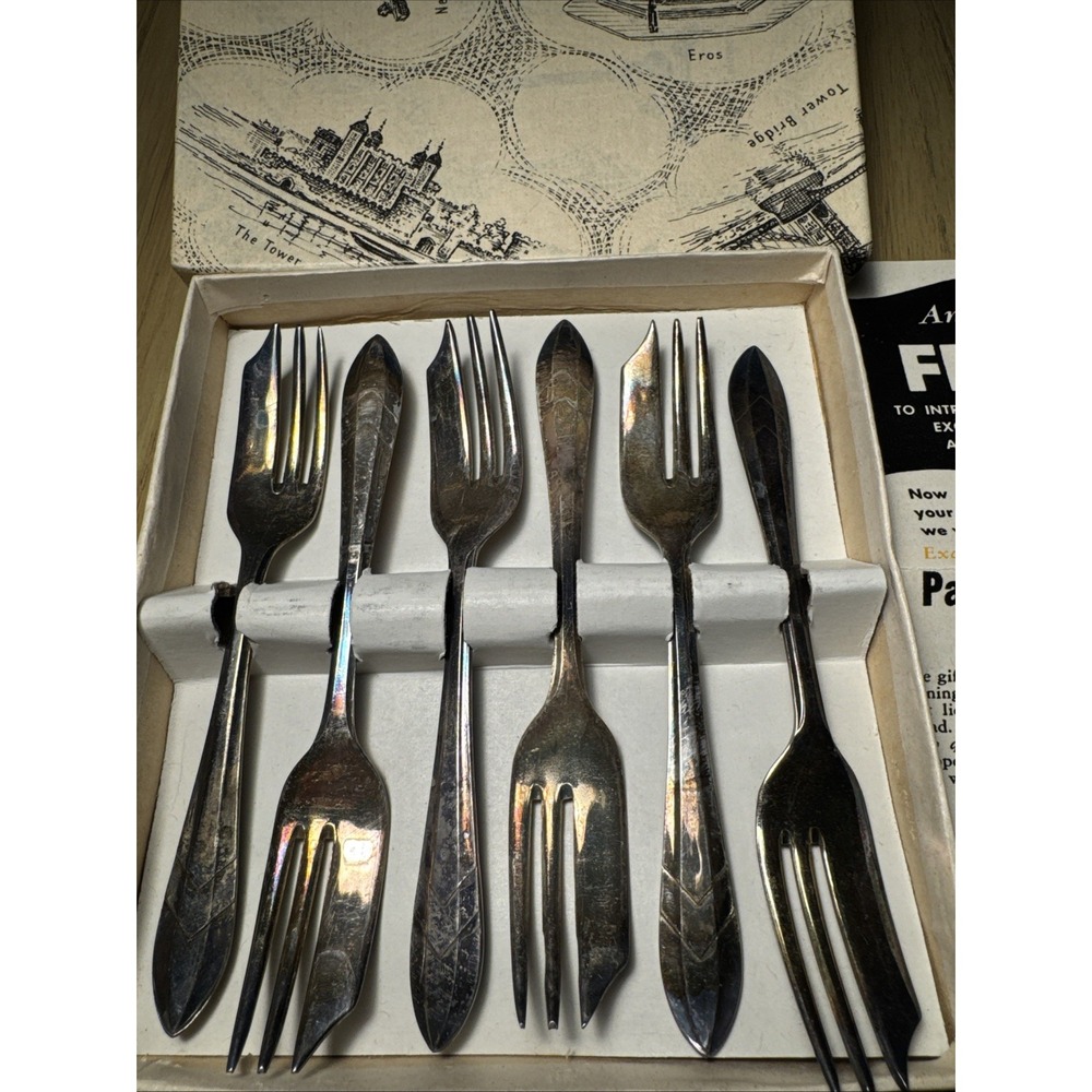 England Sheffield "Loxley" Silver Plate 5" Pastry Forks Original Box - Set of 6